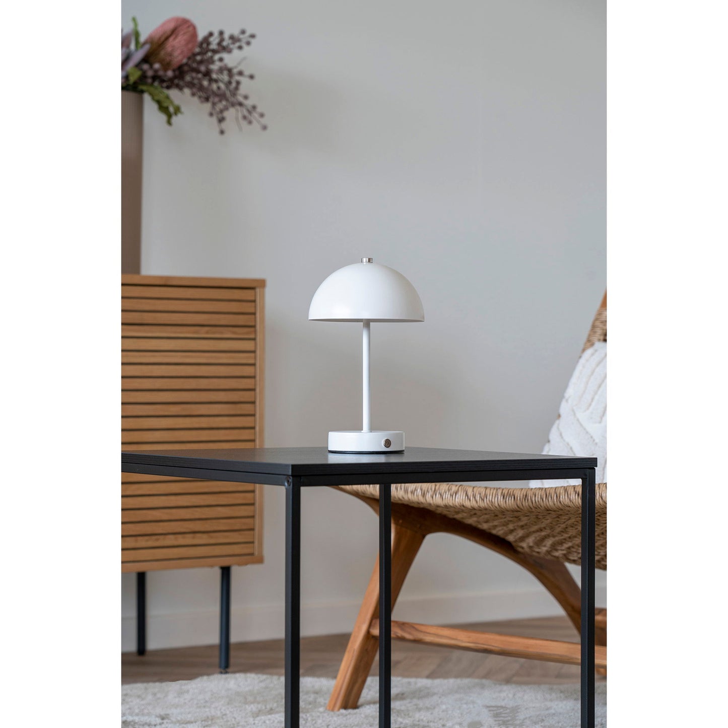 HOUSE NORDIC - Holt LED Table Lamp - white