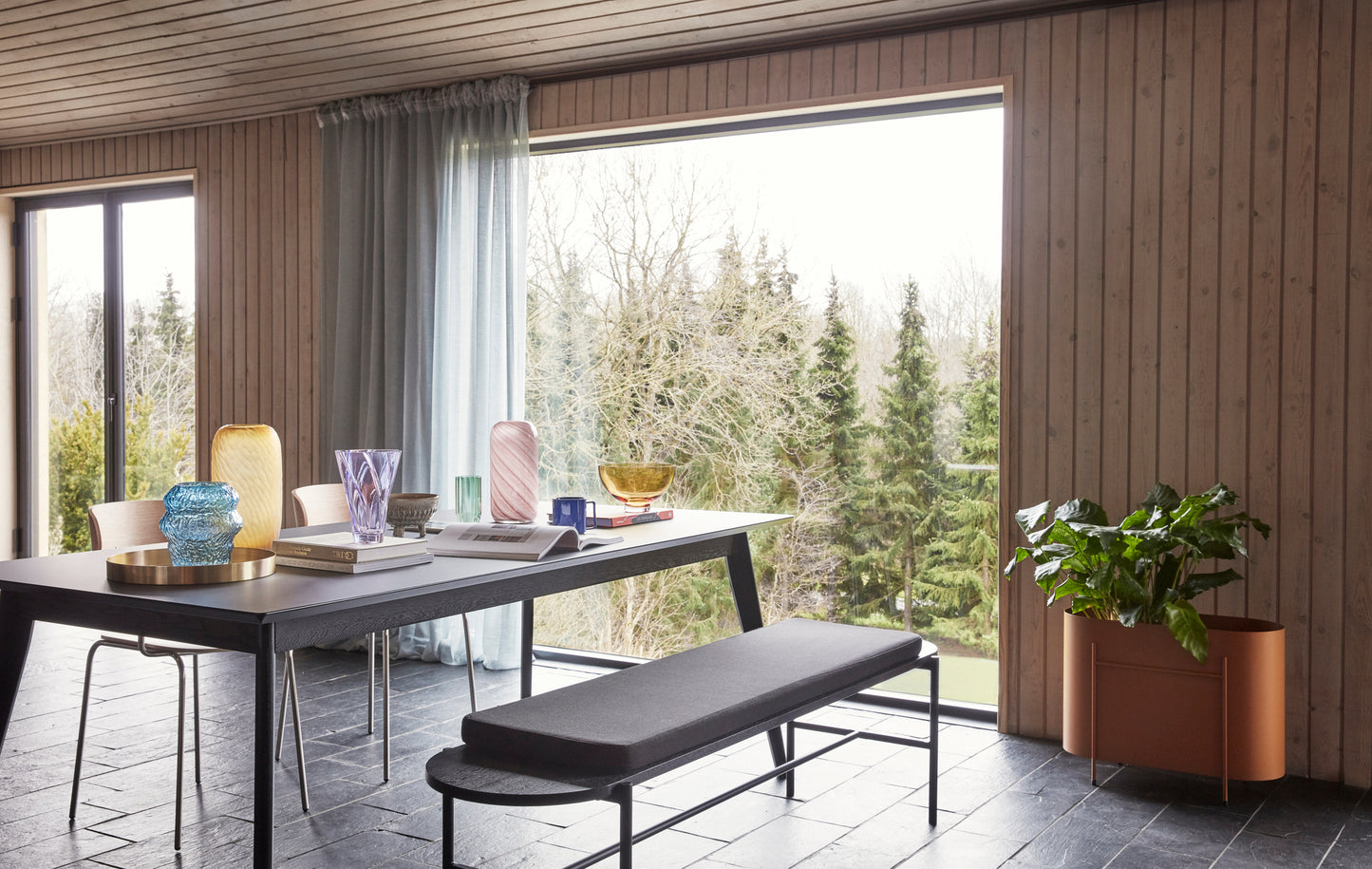 HUBSCH - Norm bank - Zwart