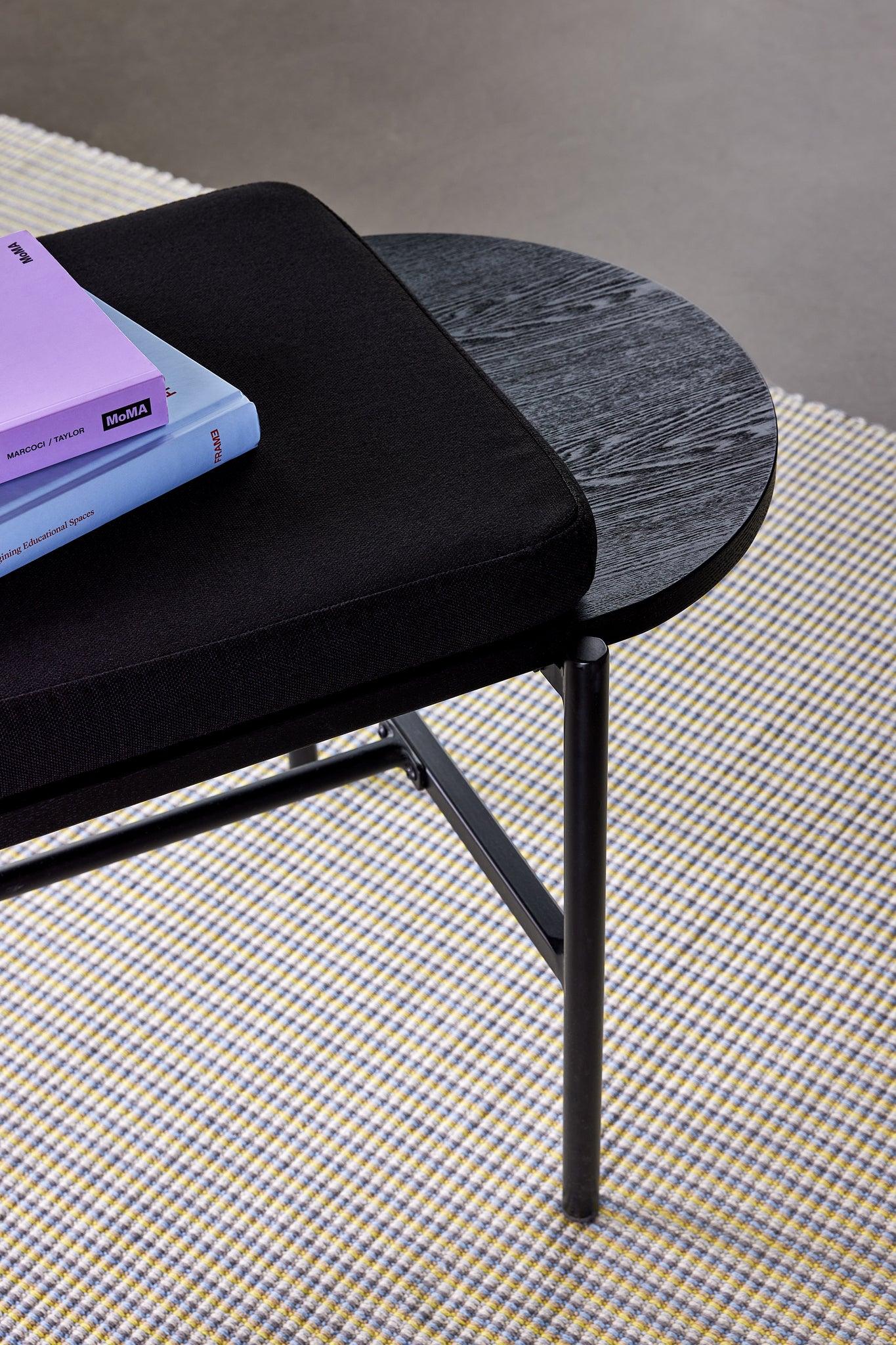 HUBSCH - Norm bank - Zwart