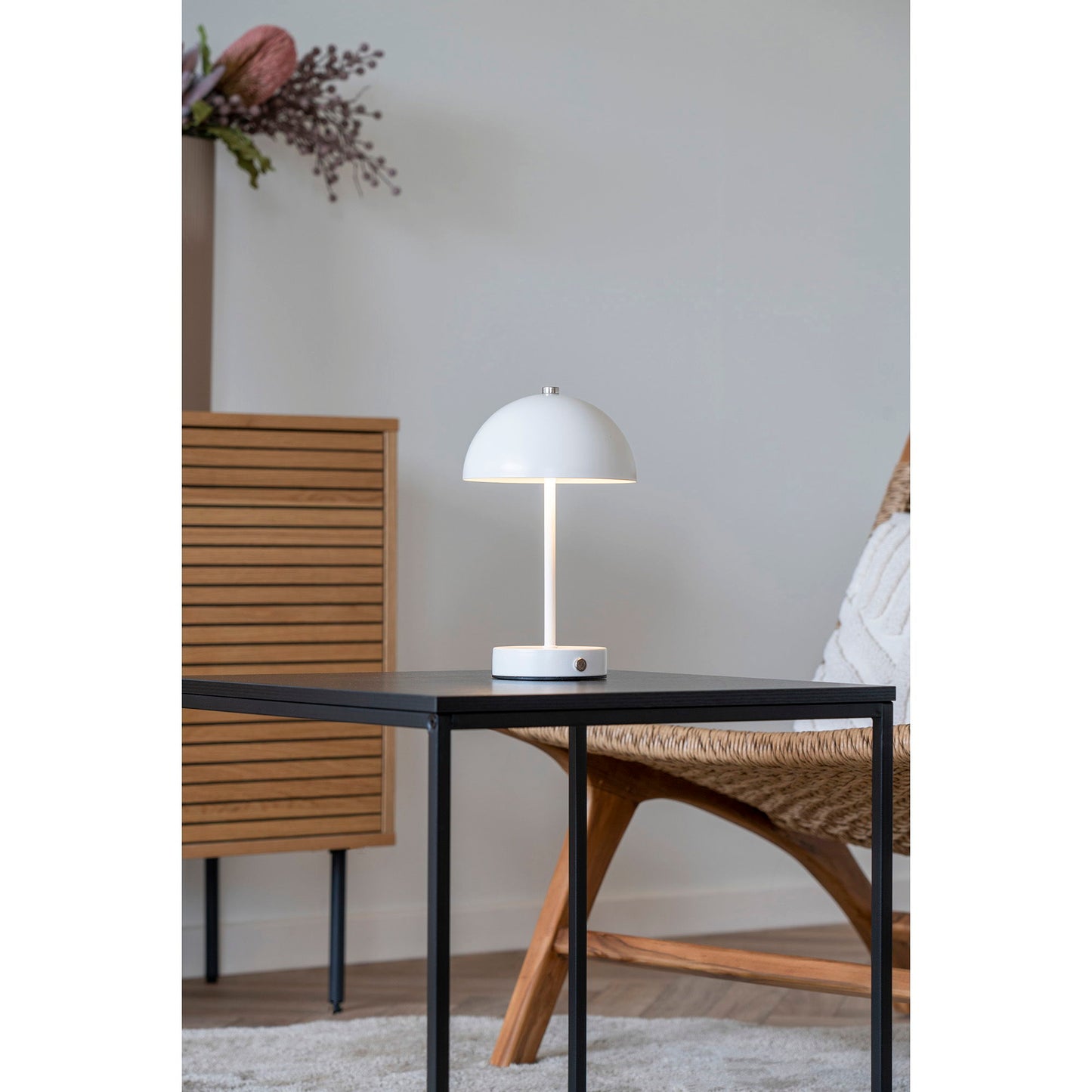 HOUSE NORDIC - Holt LED Table Lamp - white