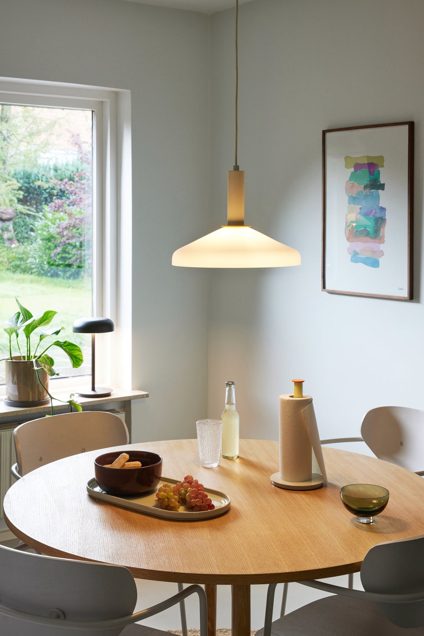 HUBSCH - Ground ronde eettafel-naturel