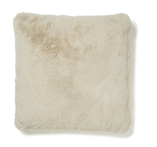 SKINNWILLE - Fluffy kussen BEIGE