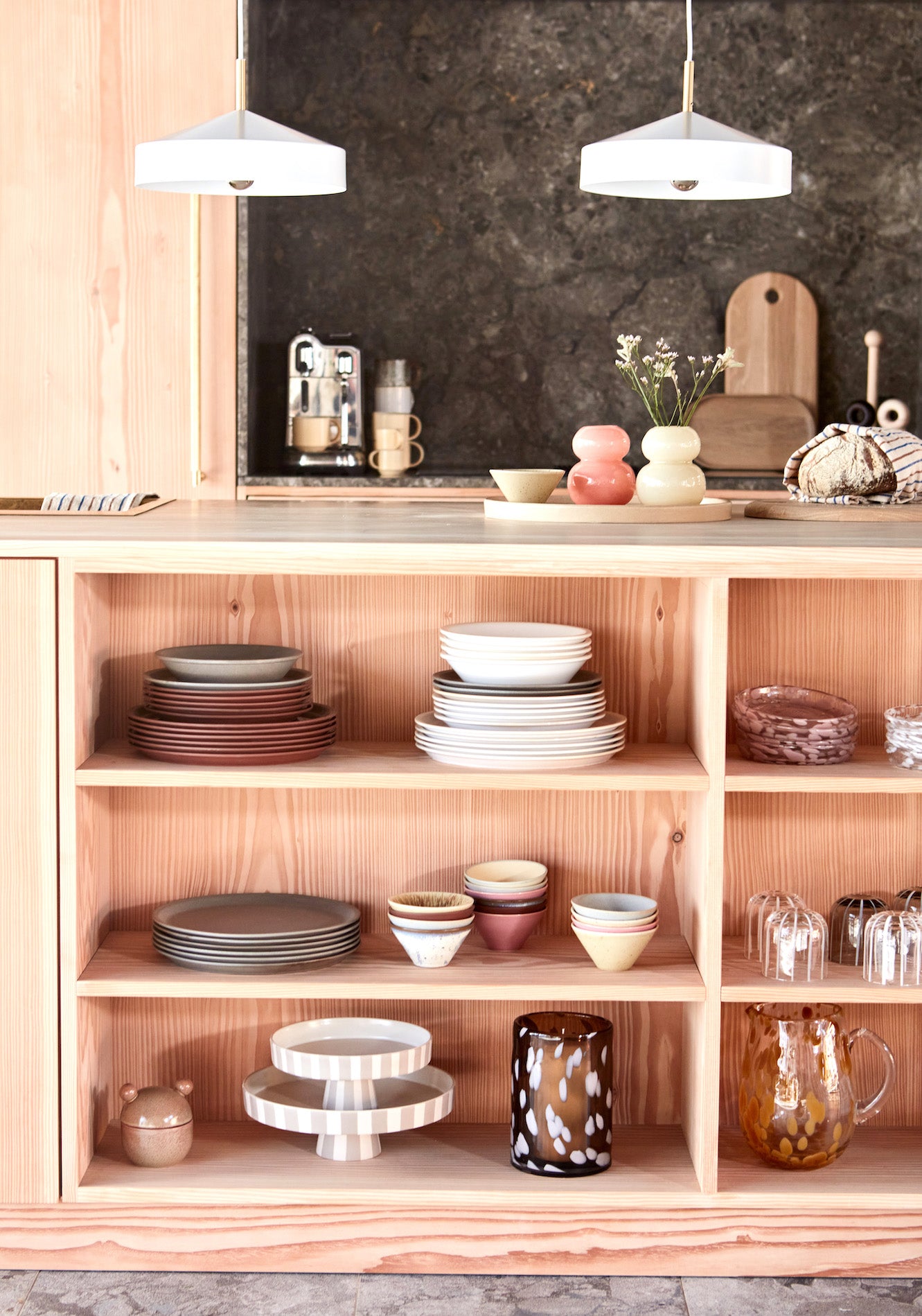 OYOY - Toppu tray -clay